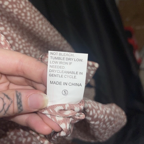 Blouse Women's Size XL New With Tags - Picture 5 of 8